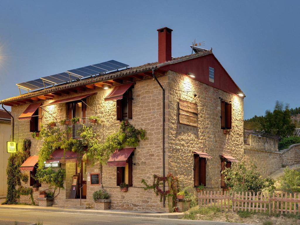 Hostal Rural Txapi Txuri Logis Hotels Murillo el Fruto Exterior foto